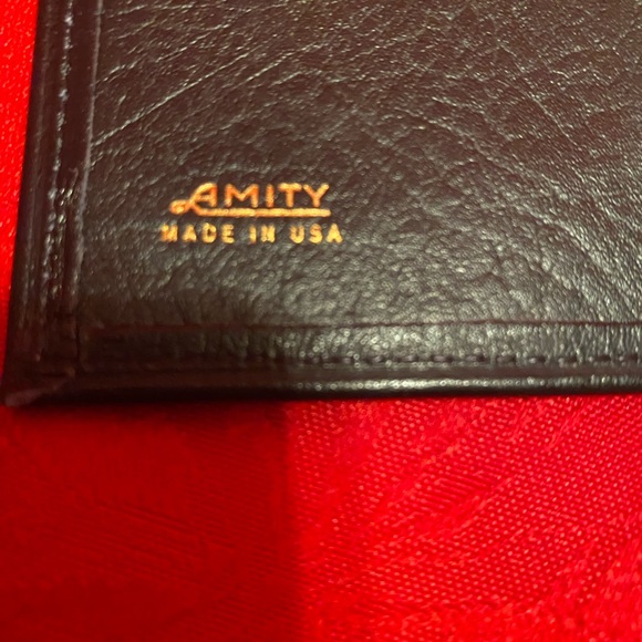 Amity Leather Tri-Fold Wallet - Picture 3 of 9